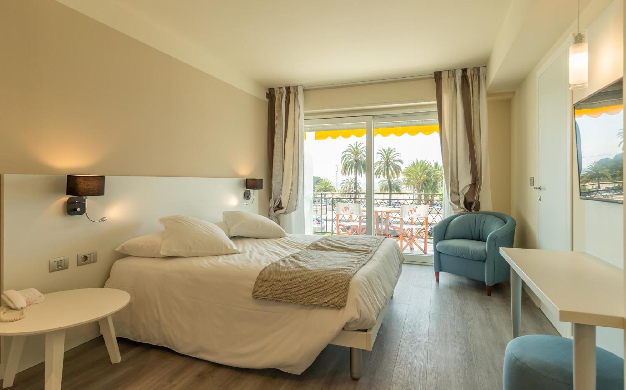 La Dolce Vita Hotel Menton Exterior foto